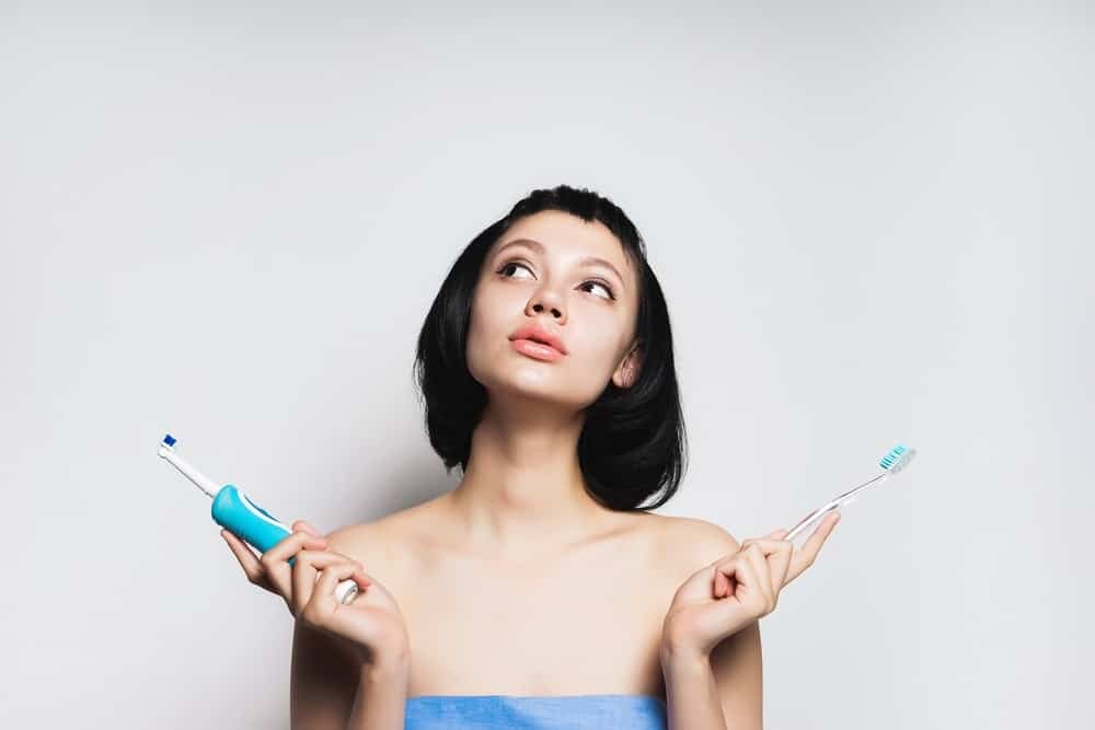 5 thói quen đánh răng khiến răng nhanh hỏng